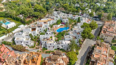Townhouse in Nueva Andalucía