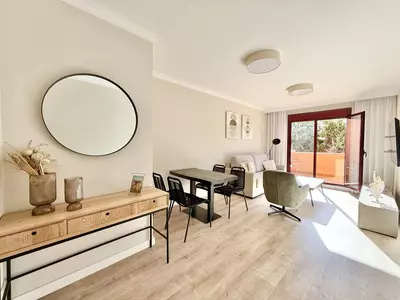 Middle Floor Apartment in Benahavís