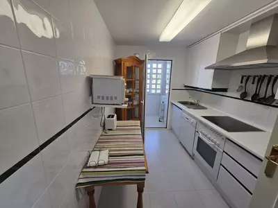 Middle Floor Apartment in Nueva Andalucía
