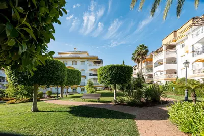 Middle Floor Apartment in Nueva Andalucía