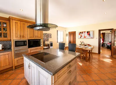 Finca - Cortijo in Casares