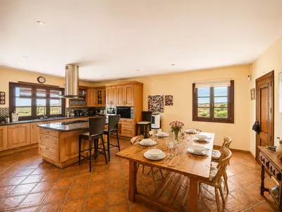 Finca - Cortijo in Casares