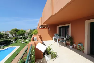 Middle Floor Apartment in Cabopino