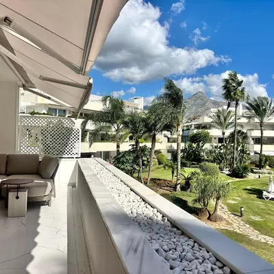 Middle Floor Apartment in Marbella