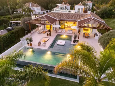 Detached Villa in Nueva Andalucía