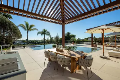 Detached Villa in Nueva Andalucía