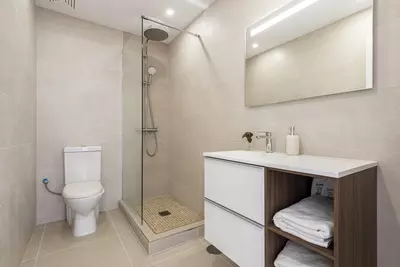 Middle Floor Apartment in Estepona