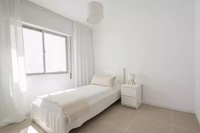 Middle Floor Apartment in Estepona