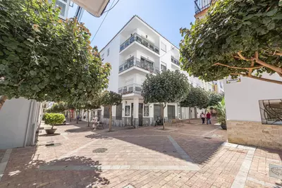 Middle Floor Apartment in Estepona