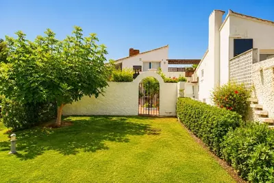 Semi-Detached House in Estepona