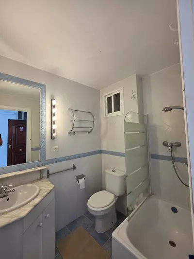 Middle Floor Apartment in Marbella