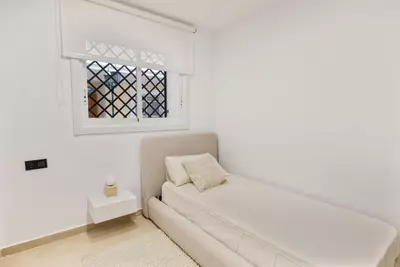 Middle Floor Apartment in Nueva Andalucía
