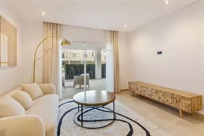 Middle Floor Apartment in Nueva Andalucía