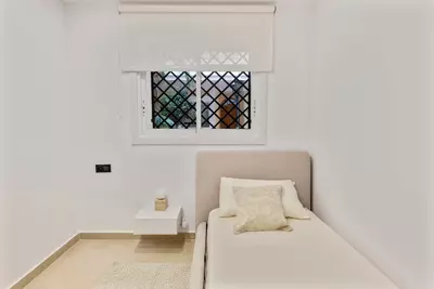 Middle Floor Apartment in Nueva Andalucía