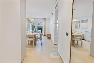 Middle Floor Apartment in Nueva Andalucía