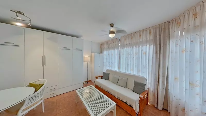 Middle Floor Apartment in Marbella