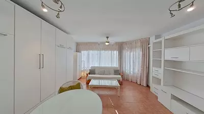 Middle Floor Apartment in Marbella