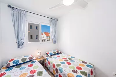 Middle Floor Apartment in Estepona