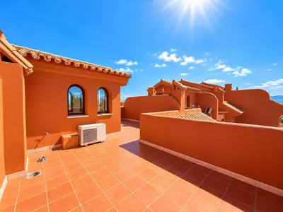 Penthouse Duplex in Estepona