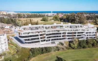 Middle Floor Apartment in Marbella