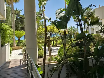 Middle Floor Apartment in Estepona