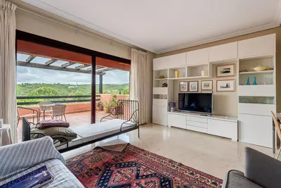 Middle Floor Apartment in Casares