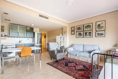 Middle Floor Apartment in Casares