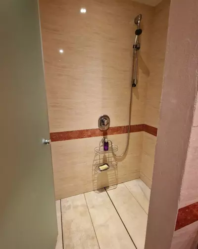 Middle Floor Apartment in Estepona