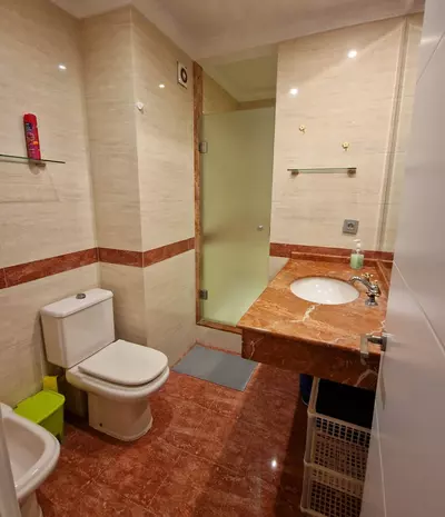 Middle Floor Apartment in Estepona