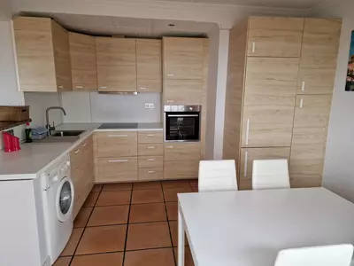 Middle Floor Apartment in Estepona