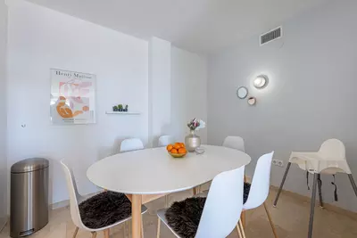 Middle Floor Apartment in Nueva Andalucía