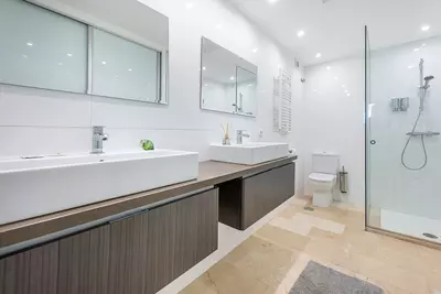Middle Floor Apartment in Nueva Andalucía