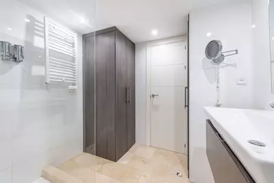 Middle Floor Apartment in Nueva Andalucía