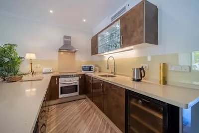 Middle Floor Apartment in Elviria