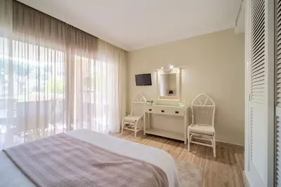 Middle Floor Apartment in Elviria