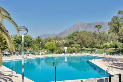 Middle Floor Apartment in Marbella