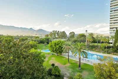 Middle Floor Apartment in Marbella
