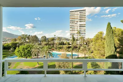 Middle Floor Apartment in Marbella