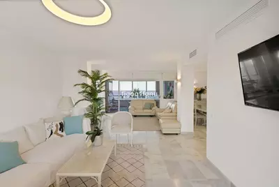 Middle Floor Apartment in Marbella