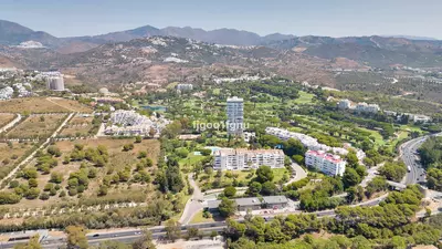 Middle Floor Apartment in Marbella
