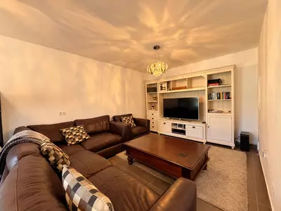 Detached Villa in El Paraiso