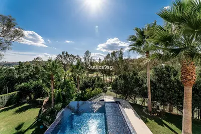 Detached Villa in Nueva Andalucía
