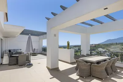 Penthouse in Benahavís