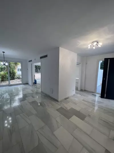 Detached Villa in Nueva Andalucía