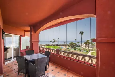 Middle Floor Apartment in Elviria