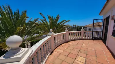 Detached Villa in Elviria
