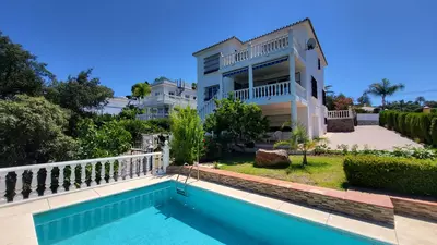 Detached Villa in Elviria