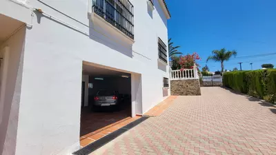 Detached Villa in Elviria