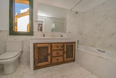 Middle Floor Apartment in Atalaya