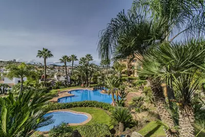 Middle Floor Apartment in Atalaya